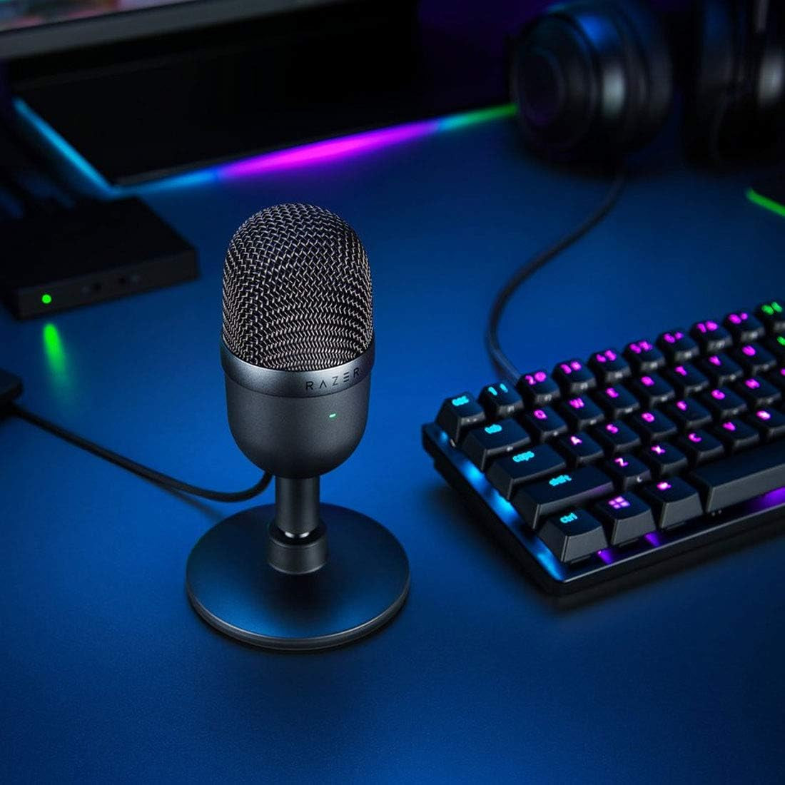 The StreamLite - Professional USB Microphone for Streaming & Gaming