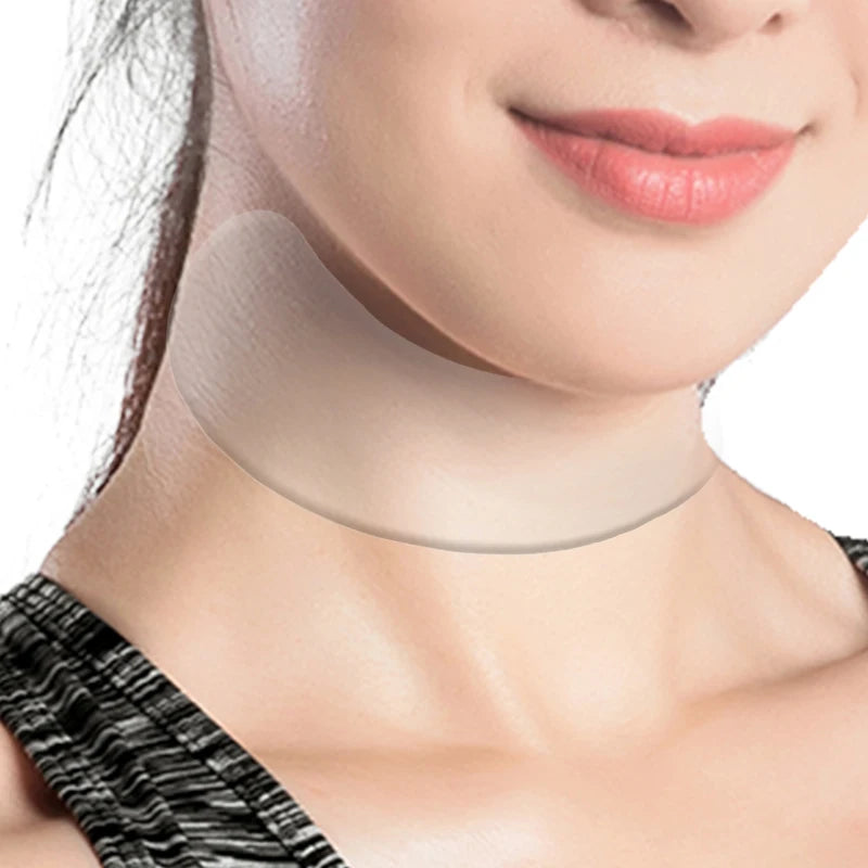 The Décolleté Smooth Pad - Reusable Silicone Patches for Neck & Chest Wrinkles